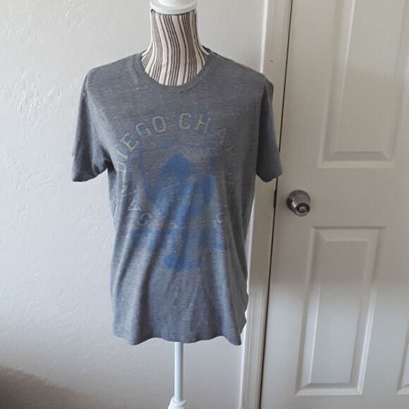 Junk Food San Diego Chargers Gray Distressed Graphic Shirt Football Game - Picture 1 of 6